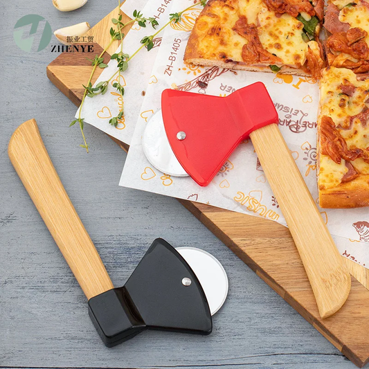 Bamboo-Handled Pizza Axe – Sharp Rotating Blade for Effortless Slicing